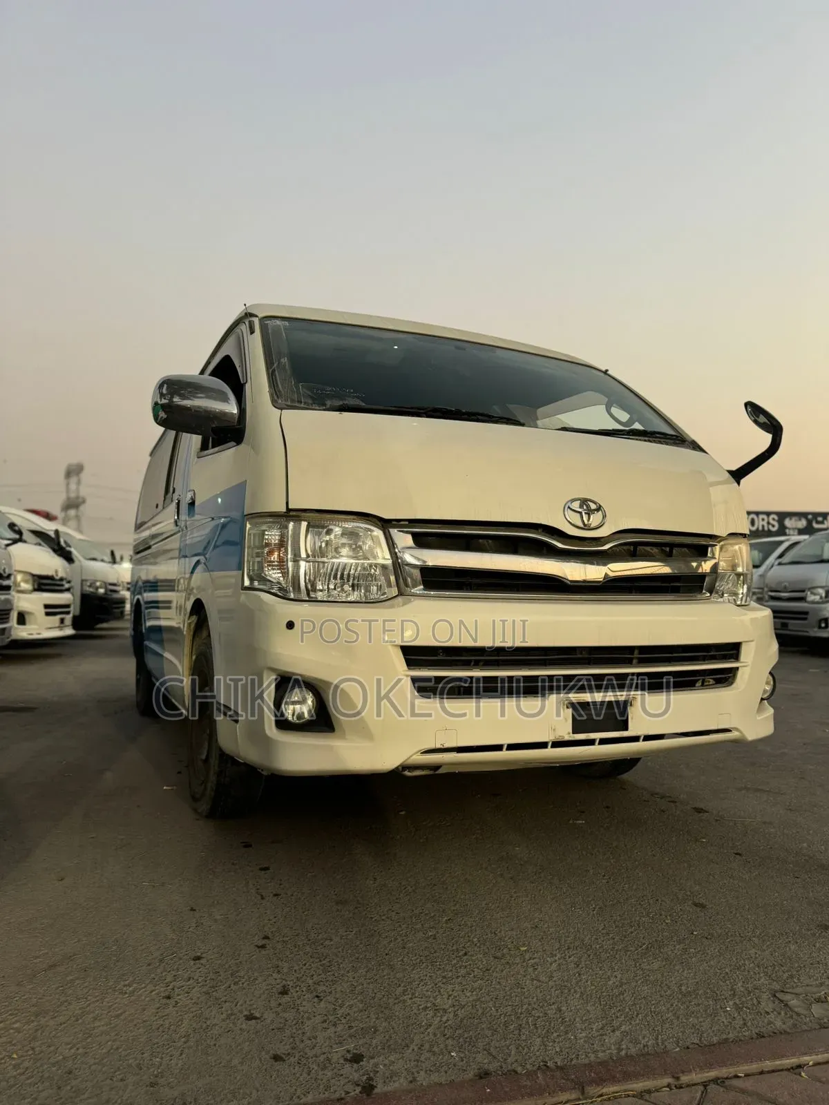Toyota HiAce 2012 White