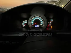 Toyota HiAce 2012 White