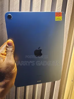 Apple iPad Air (2022) 256 GB Blue