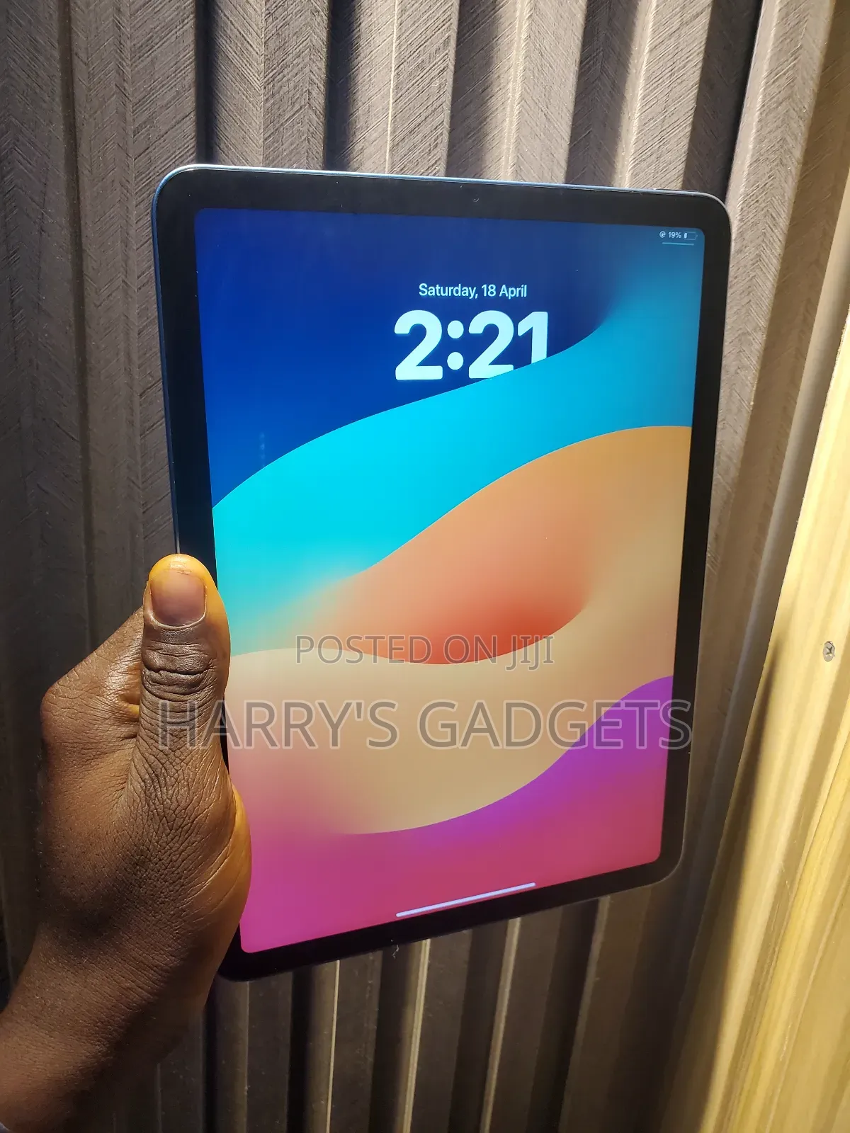 Apple iPad Air (2022) 256 GB Blue