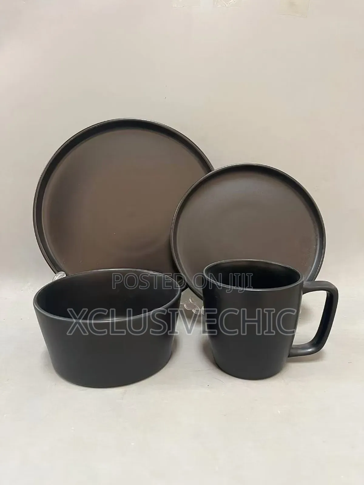 16pcs Plain Breakable Dinnerset- Different Colours