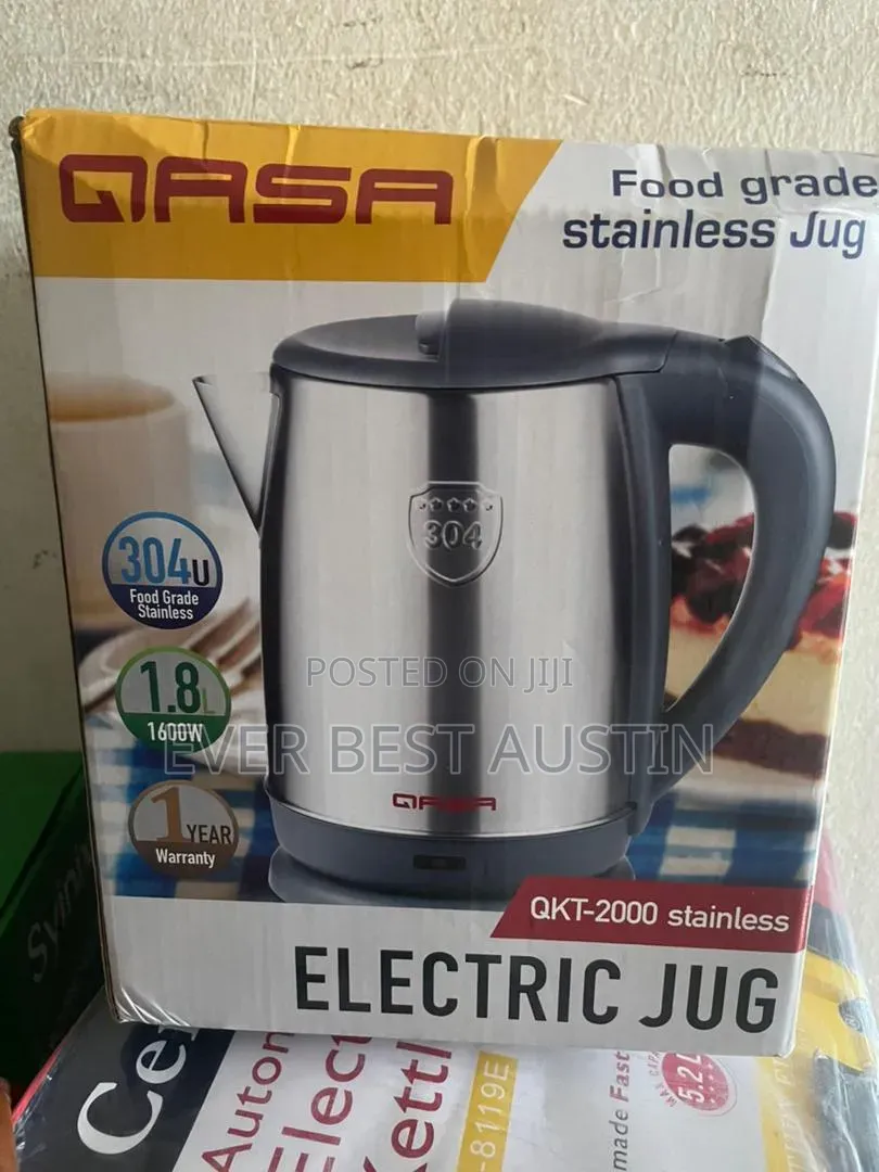 Qasa Stainless Jug