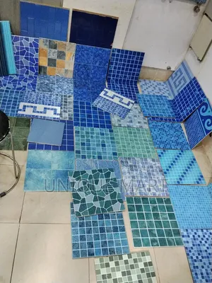 Quality Spanish Swimming Pool Floor