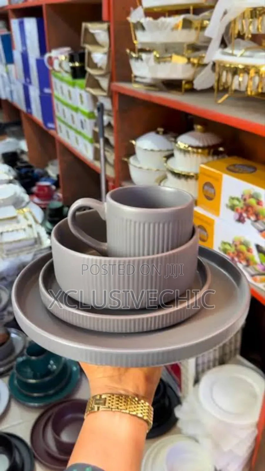 16pcs Ribbed Texture Ceramic Breakable Dinner Set - Different Colours