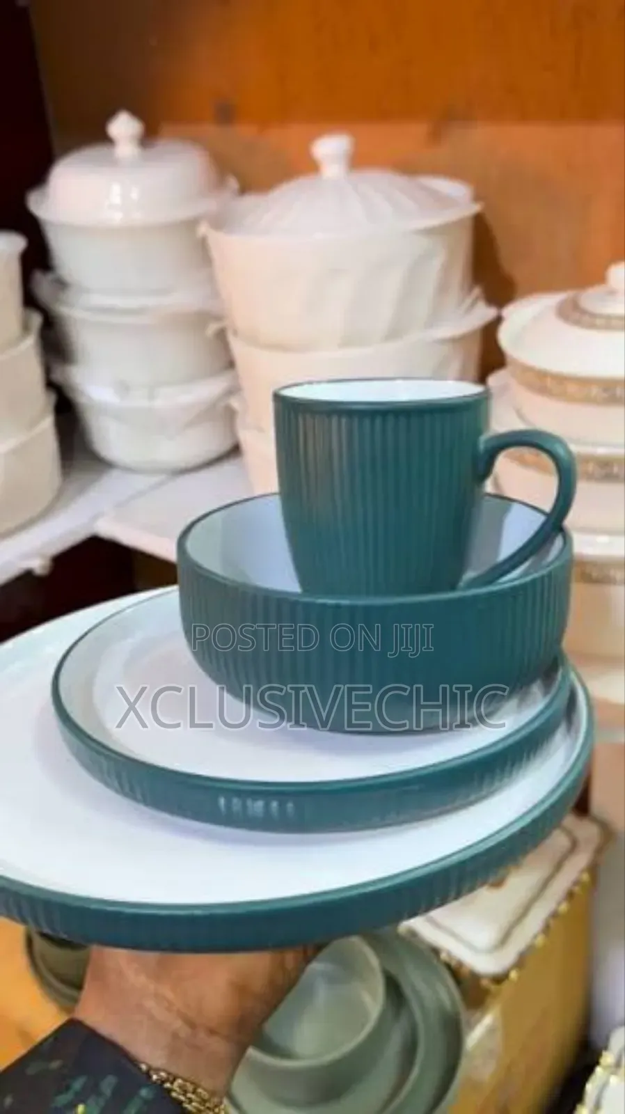 16pcs Ribbed Texture Ceramic Breakable Dinner Set - Different Colours