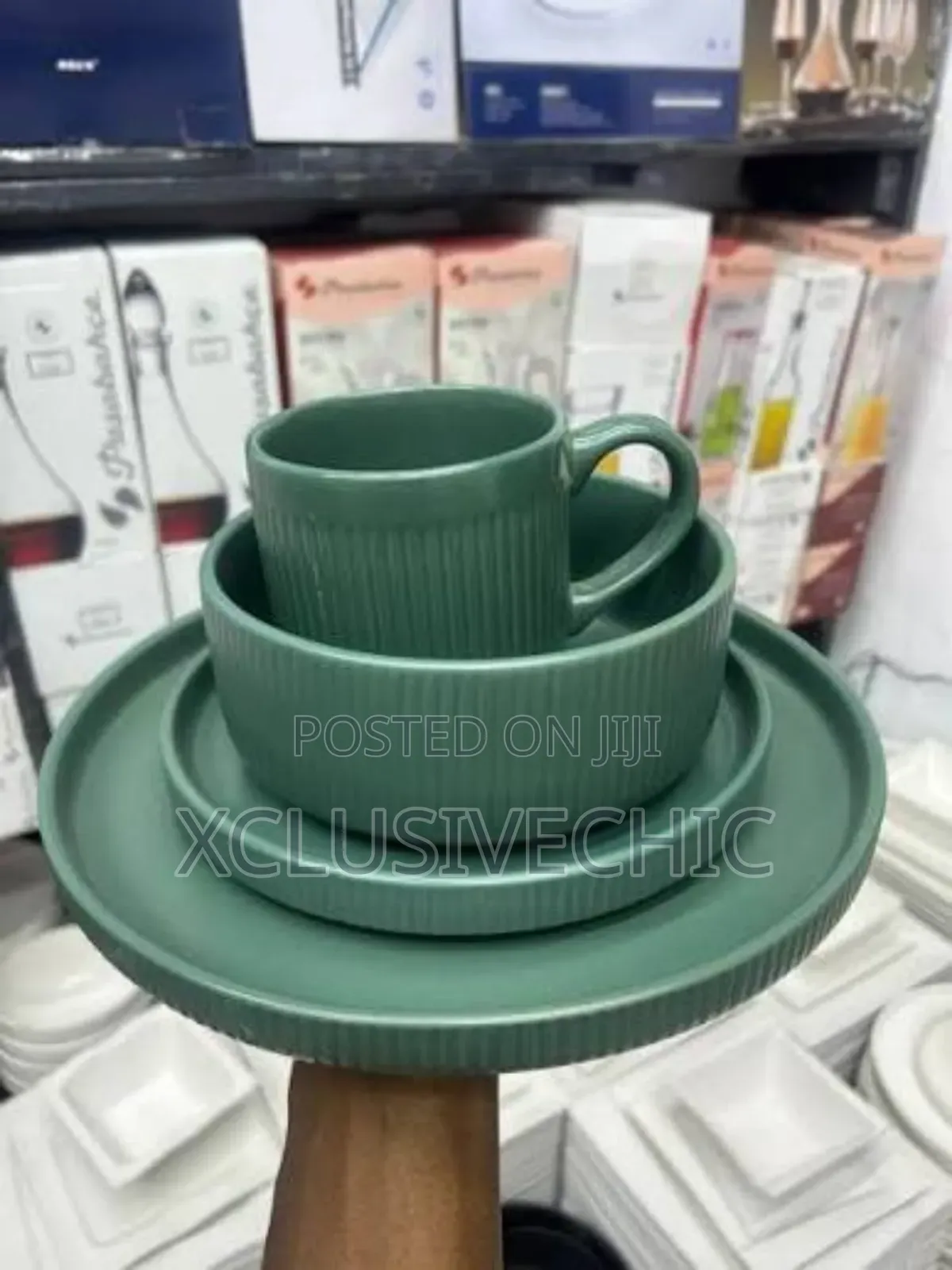 16pcs Ribbed Texture Ceramic Breakable Dinner Set - Different Colours