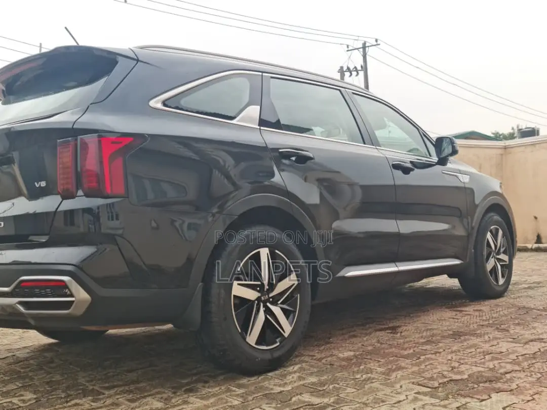 Kia Sorento 2022 Black
