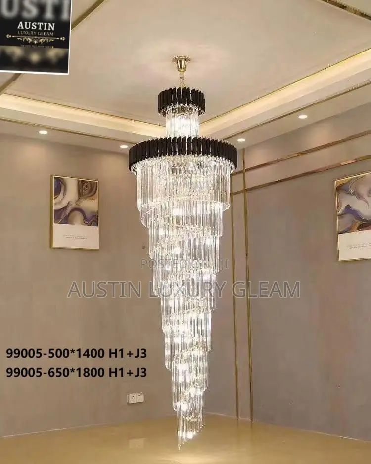 Big Chandelier Light