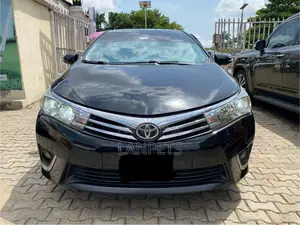 Toyota Corolla 2016 Black