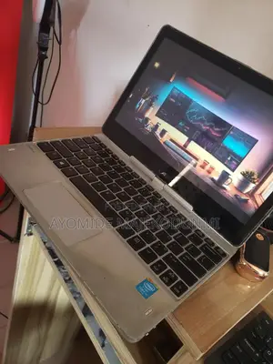 Laptop HP EliteBook 820 G3 8GB Intel Core i5 SSD 128GB