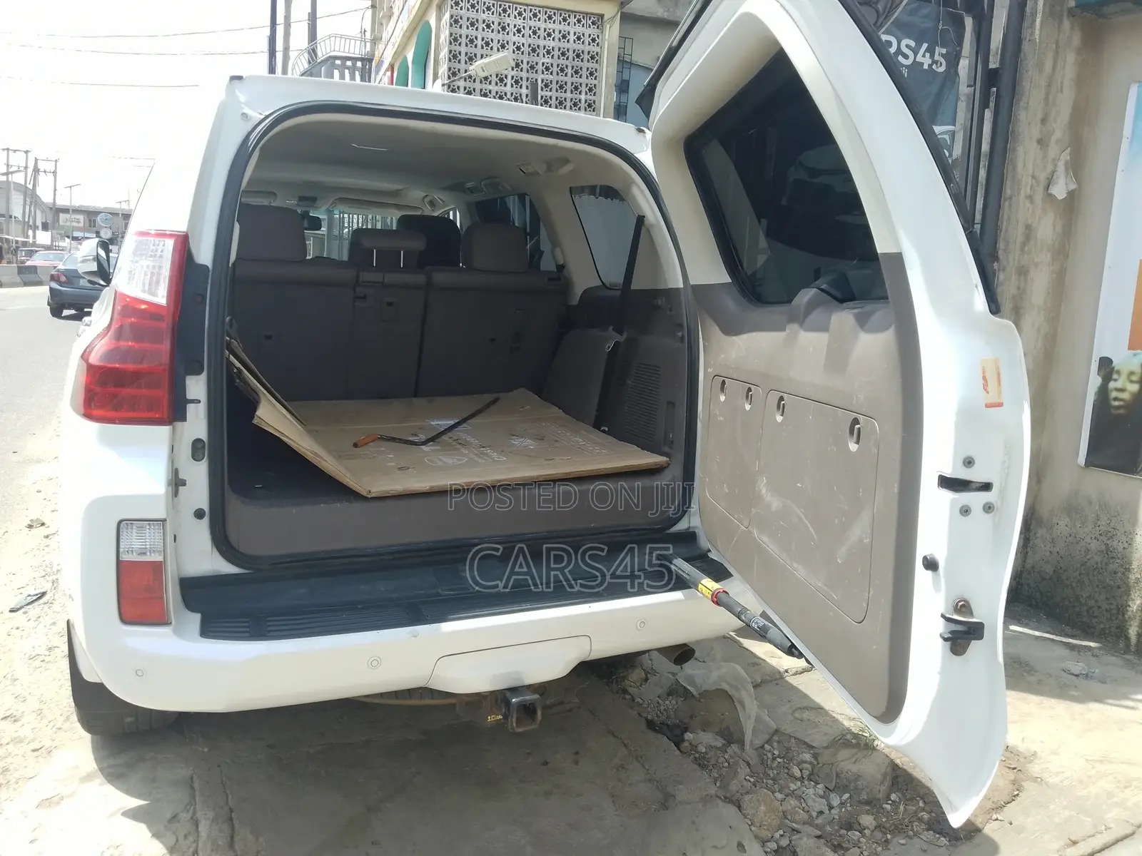 Lexus GX 2013 White