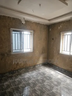 3bdrm Block of Flats in Good Will, Berger for rent