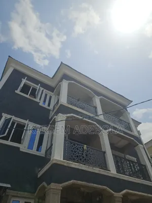 3bdrm Block of Flats in Good Will, Berger for rent