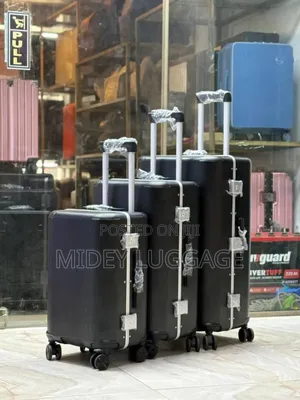 High Quality Luxury Set of 3 Luggage Traveling Box