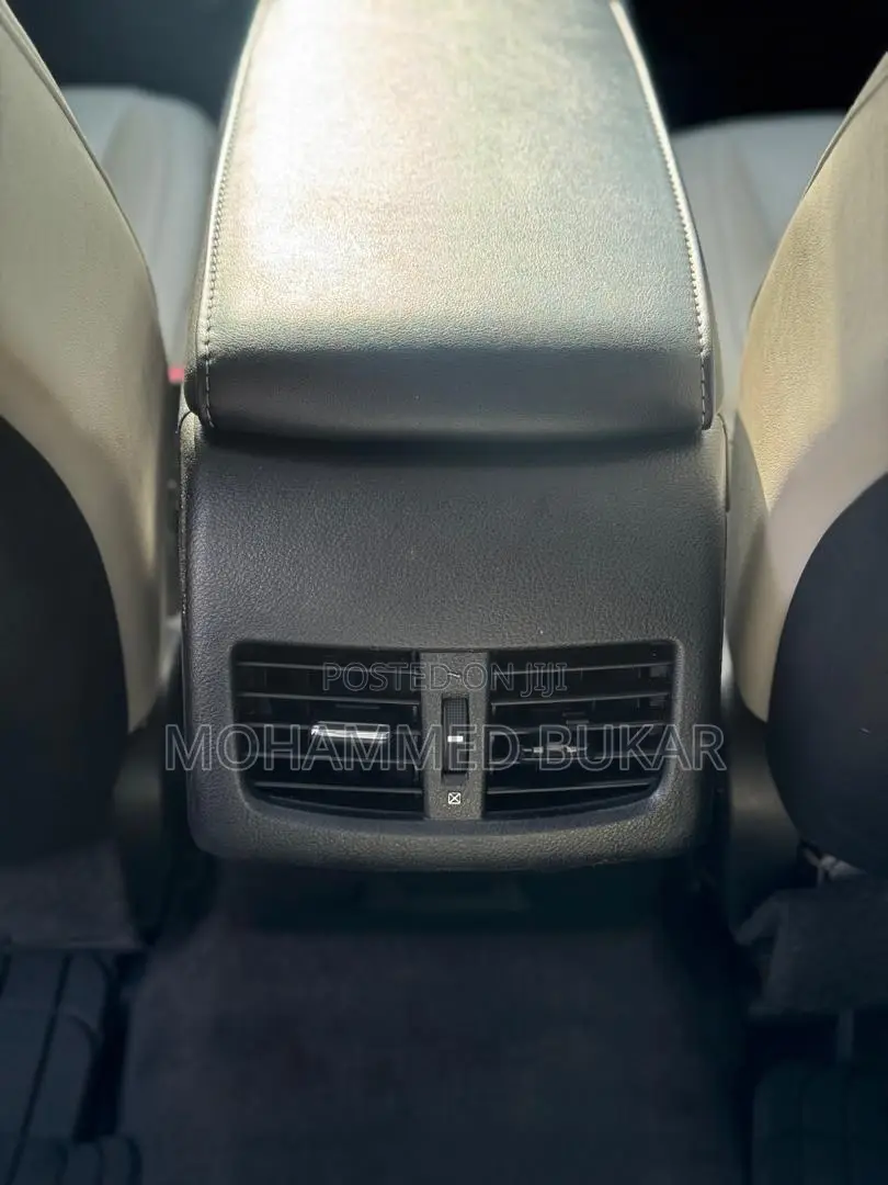 Lexus ES 2013 Silver