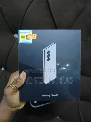 New Samsung Galaxy Z Fold6 256 GB Silver