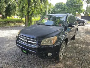 Toyota RAV4 2010 Black