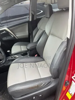 Toyota RAV4 2015 Red