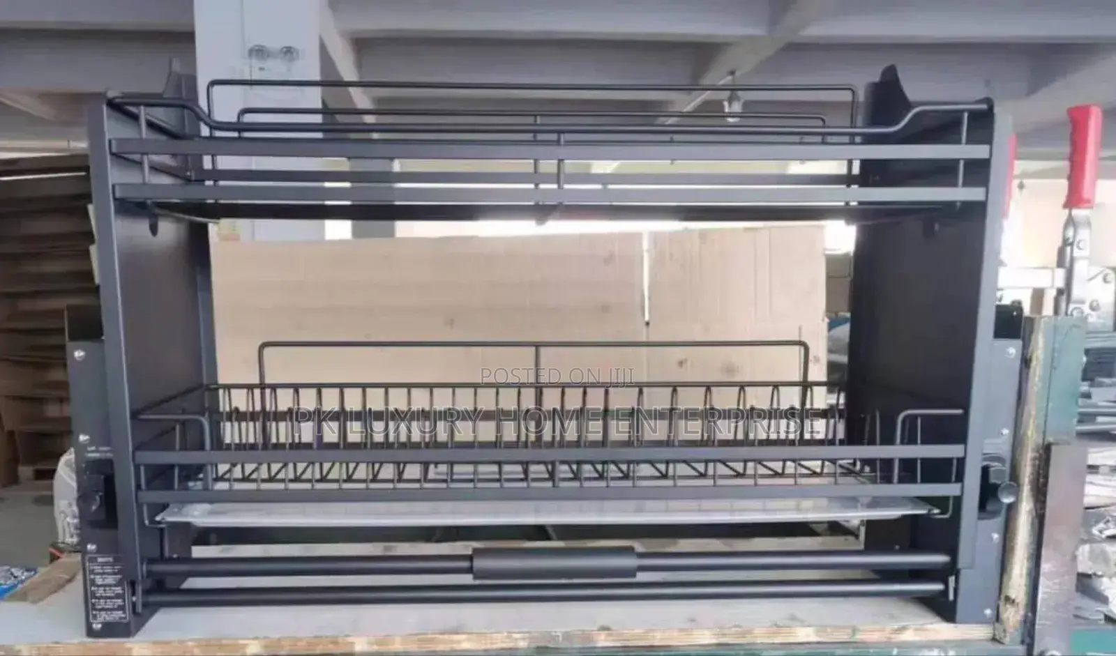 80cm Grey Pulldown Plate Rack