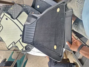 R330 Plastic/Tpe Footmat