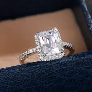Beautiful Zircon Proposal Ring