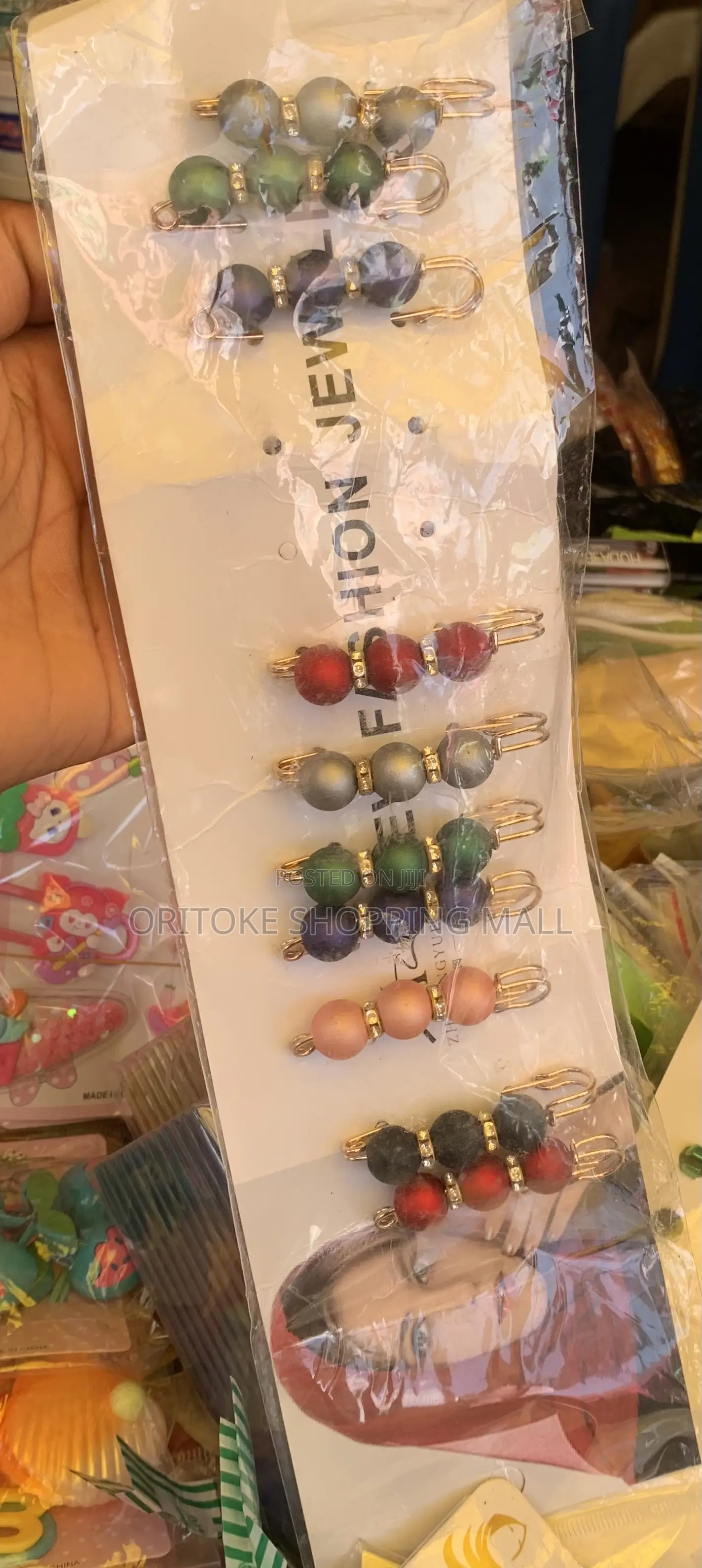 Hijab Pins X4pcs (Bronch Per One)