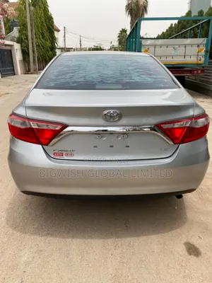 Toyota Camry LE 4dr Sedan (2.5L 4cyl 6A) 2017 Silver