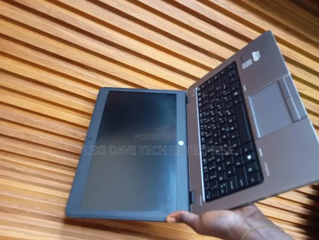 Laptop HP EliteBook 840 G2 8GB Intel Core i7 HDD 500GB