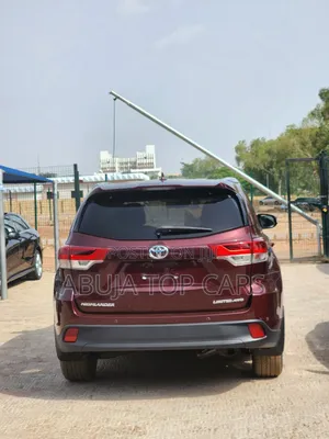 Toyota Highlander 2018 Red