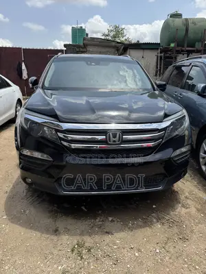Honda Pilot Touring 4dr SUV (3.5L 6cyl 9A) 2016 Black