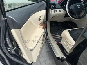 Toyota Venza Limited 2011 Black