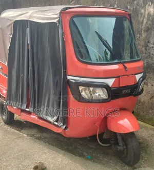Tricycle 2023 Orange