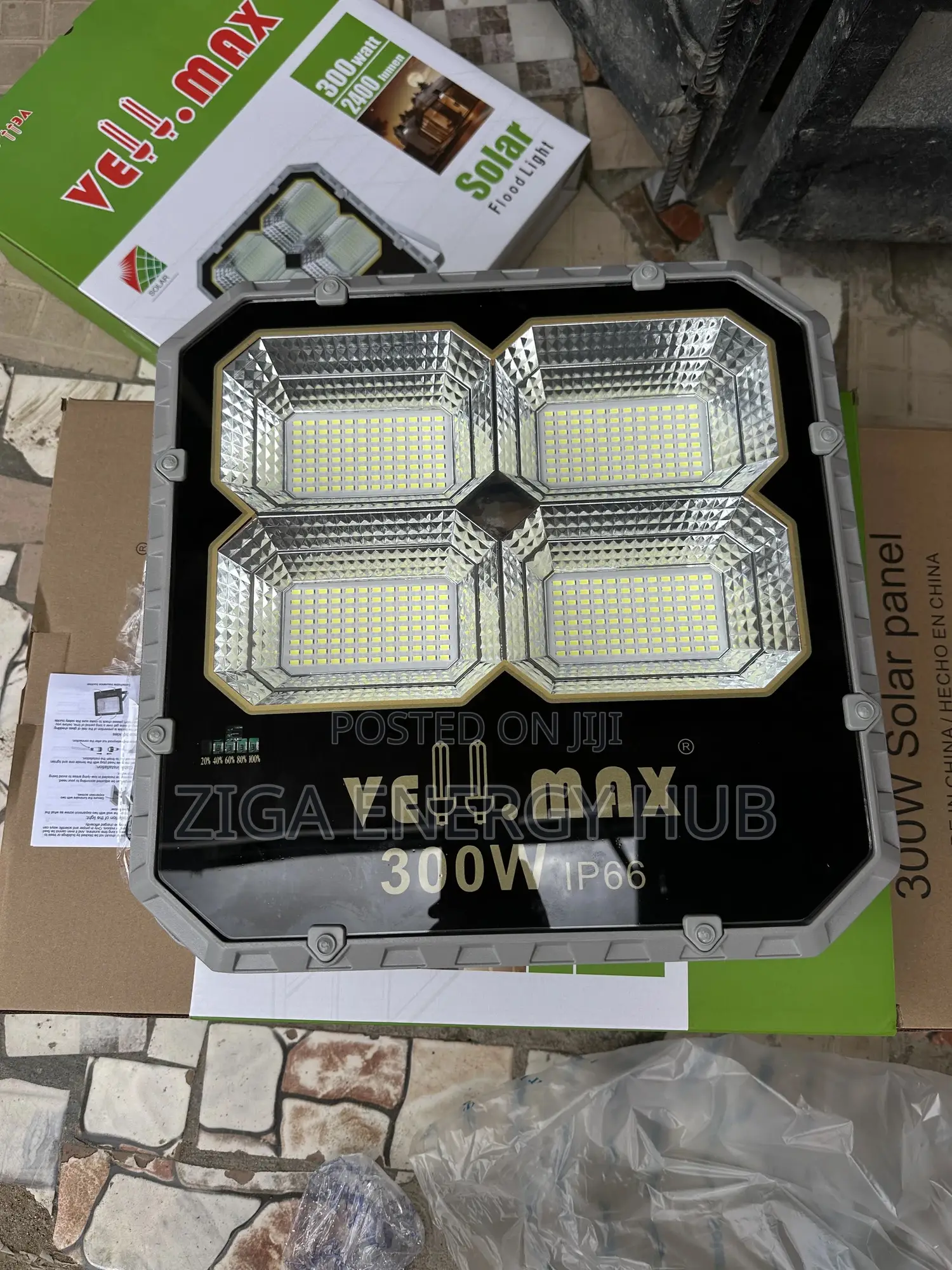 Vellmax 300w Solar Flood Light