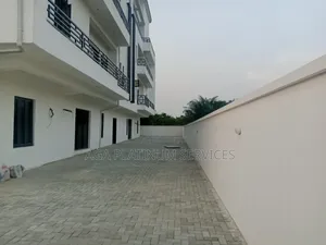 Furnished 3bdrm Block of Flats in Corona, Ajah for sale