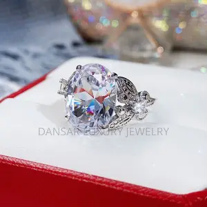 Beautiful Flowery Ring