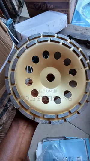 Segmented Double Row Cup Weels 9"