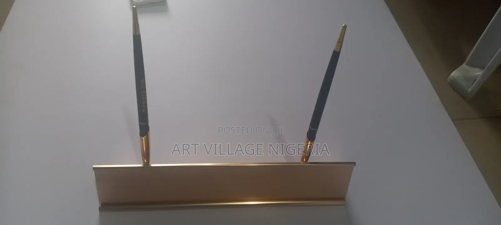 Table Name Plate