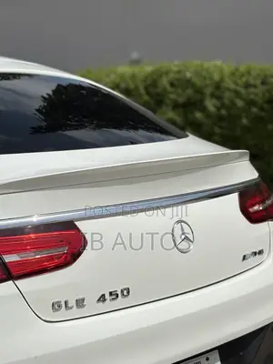 Mercedes-Benz GLE-Class 2016 White