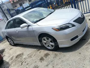 Toyota Camry SE 4dr Sedan (2.4L 4cyl 5A) 2009 Silver