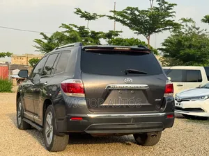 Toyota Highlander 2013 Gray