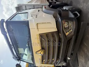 Newly Arrived Covid-19 White Howo Dump Truck