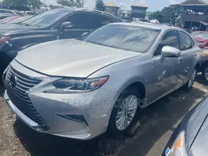 Lexus ES 350 FWD 2014 Silver