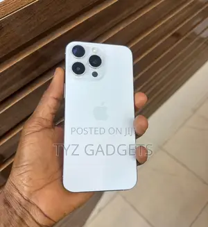 Apple iPhone 15 Pro Max 256 GB White