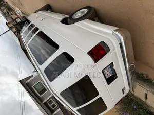 Ford E350 2007 White