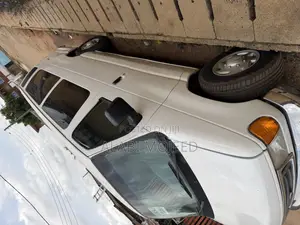 Ford E350 2007 White