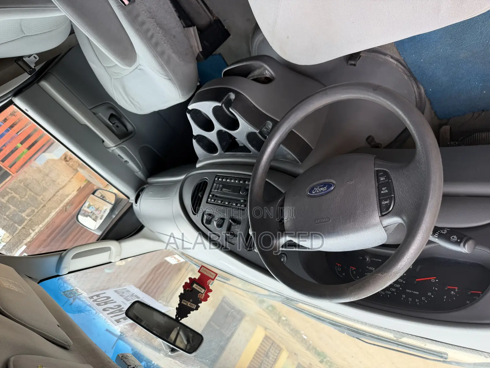Ford E350 2007 White