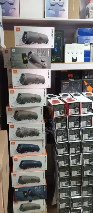 Brand New JBL Speaker Charge 5