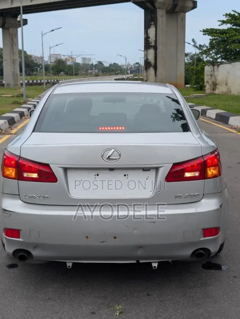 Lexus IS 2009 Silver