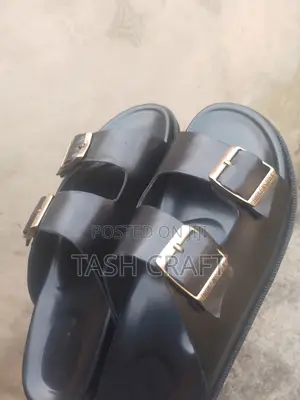Quality Men's Slide