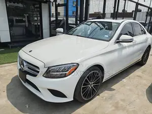 Mercedes-Benz C300 2021 White